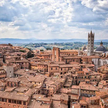 Sisters' - Nel Centro Storico Con Terrazzo, Aria Condizionata E Vasca Da Bagno アパート *